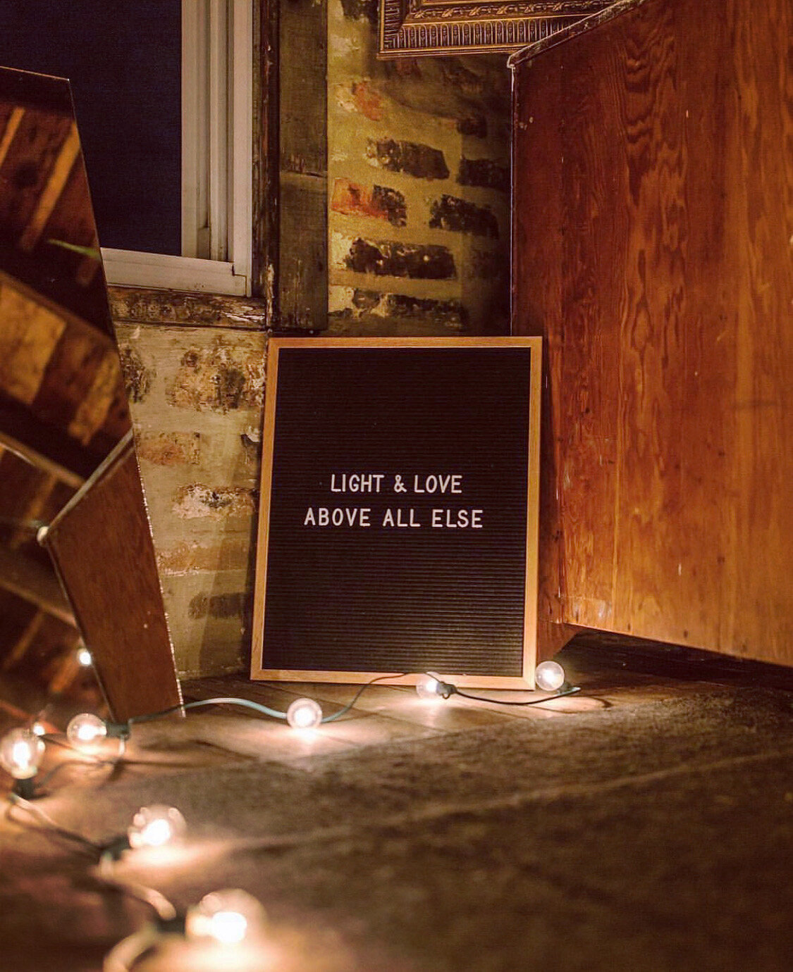 Disclaimer: don’t forget about the best gifts of all via  @letterfolk